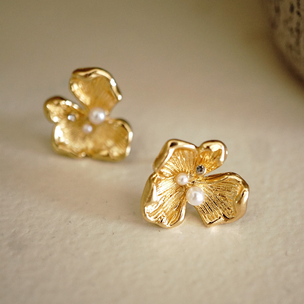 Golden Flower Stud Earrings