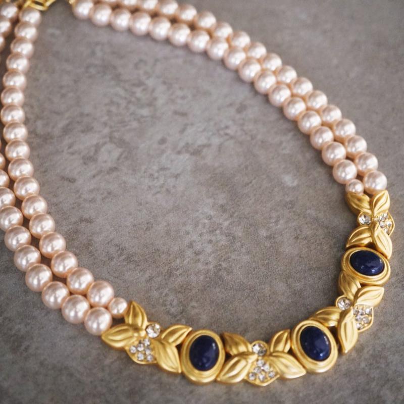 Baroque Pink Pearl Necklace with Lapis Lazuli