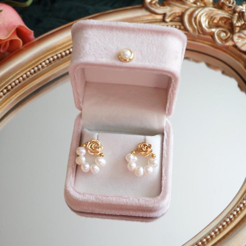 Rose-Gold Freshwater Pearl Earrings