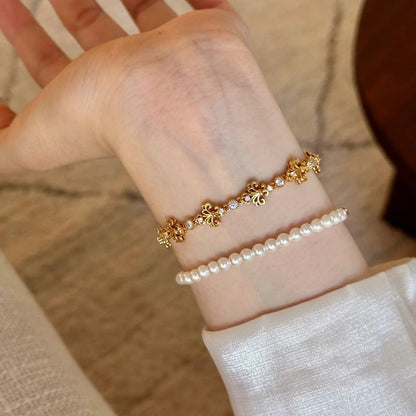 Vintage Baroque Royal Fleur Gold Bracelet