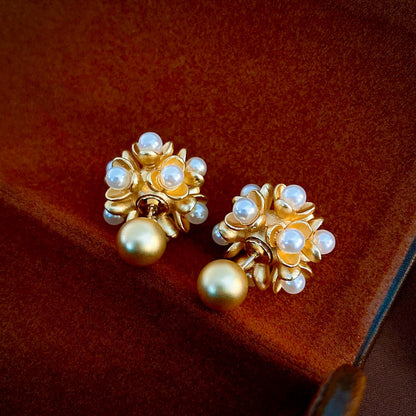 Blooming Pearl Stud Earrings