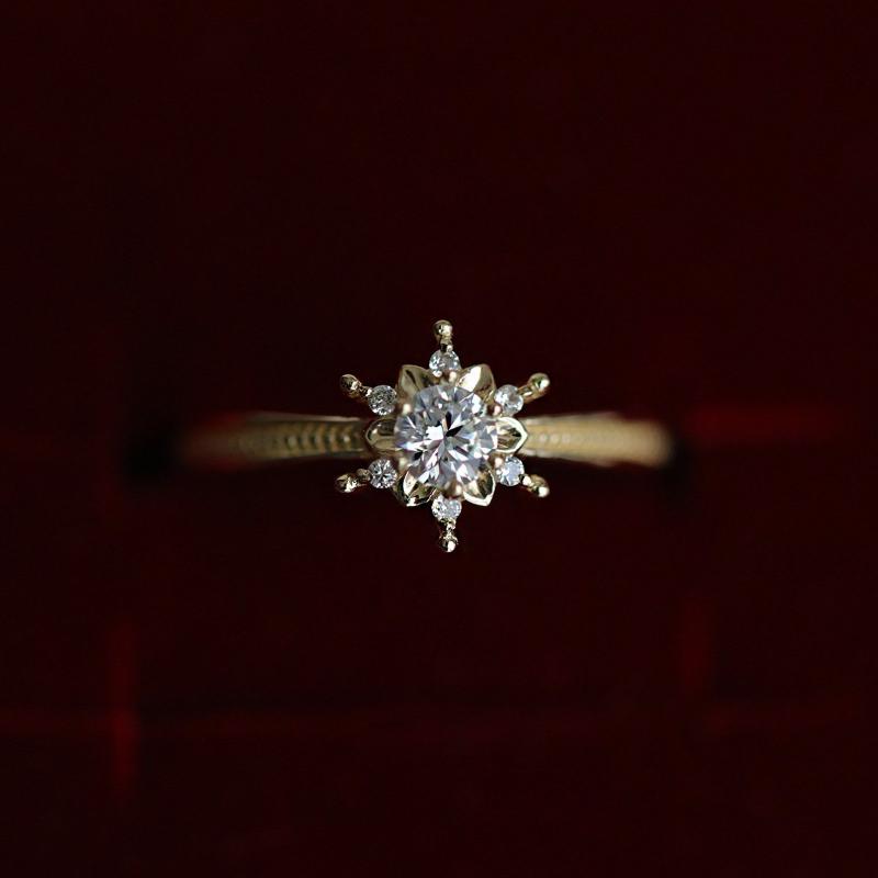 18k Gold Plated Snowflake Solitaire Ring