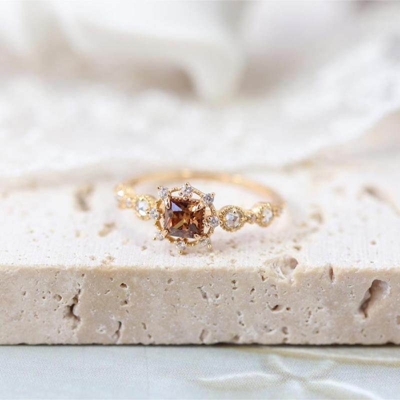 Coffee Cube Zircon Ring