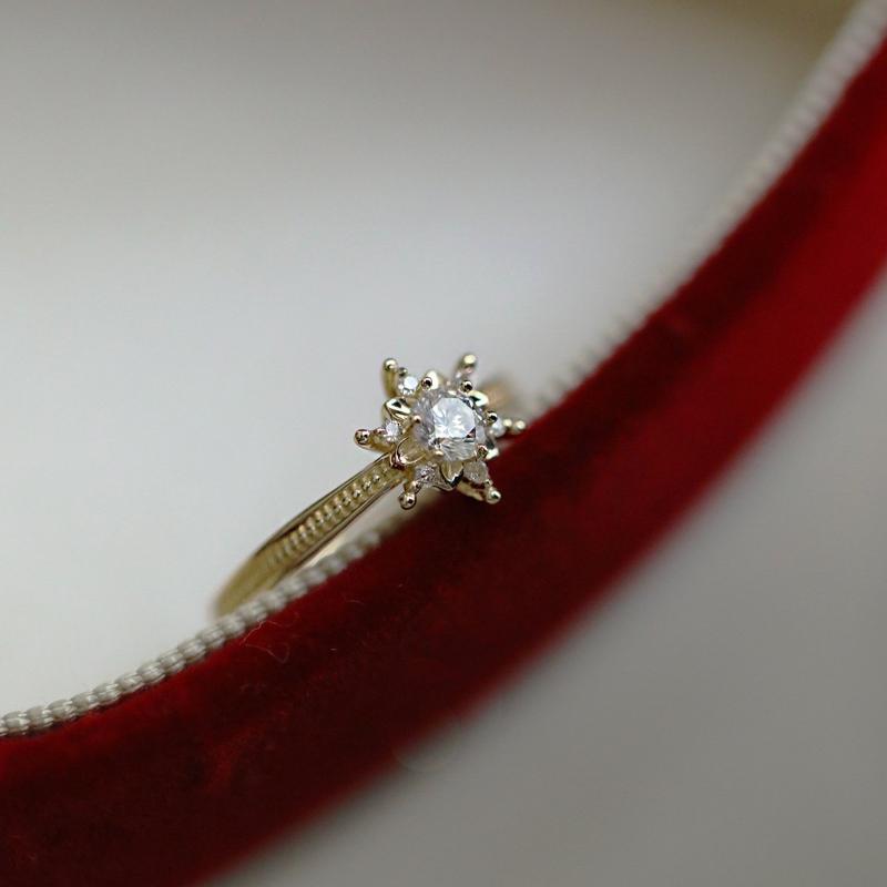 18k Gold Plated Snowflake Solitaire Ring