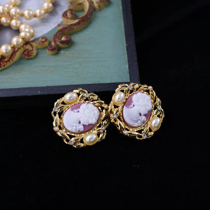 Vintage Cameo Earrings with Pearl