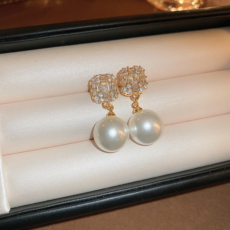 Pearl Drop Earrings