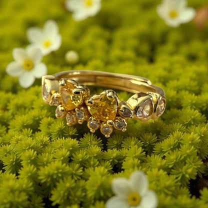 Golden Bloom Heart Ring