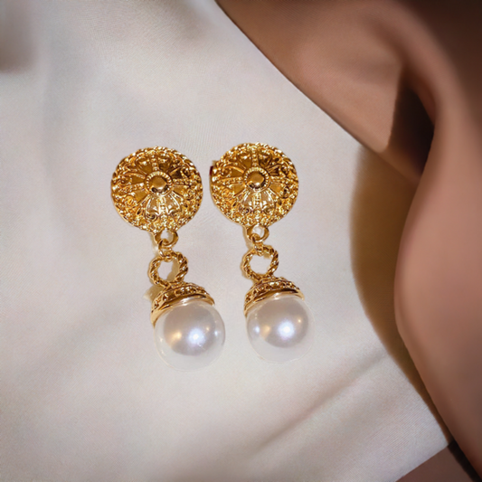 Artistan Pearl Earrings